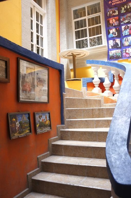 Hostel 399 Conejos Y Yo Мехико Экстерьер фото